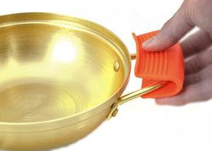 Silicone Hot Handle Holders, 1 pair, Kitchen Tools - eKitchenary