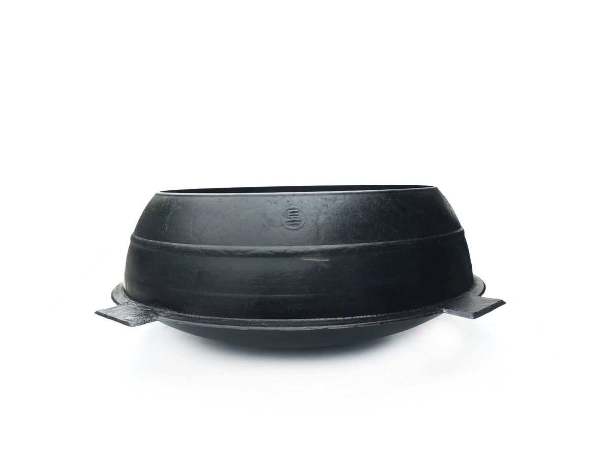 Korean Cast Iron Traditional Cooking Pot with Lid, Gamasot 가마솥 ...