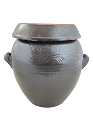 Korean Clay Pottery with Lid, Onggi Hangari 옹기 항아리